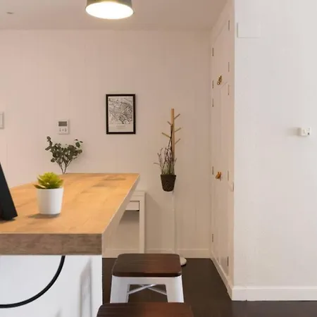 New Station By Staynnapartments Bilbau
